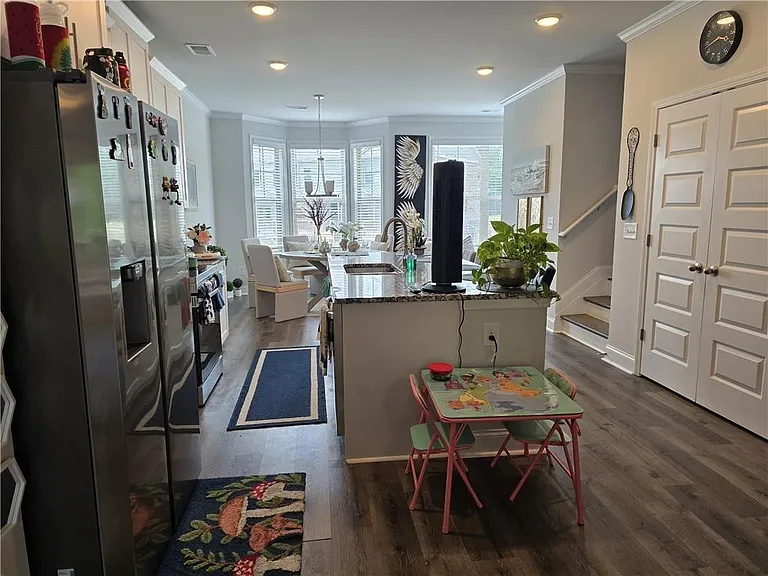 556 Amarante Cir — Photo 6