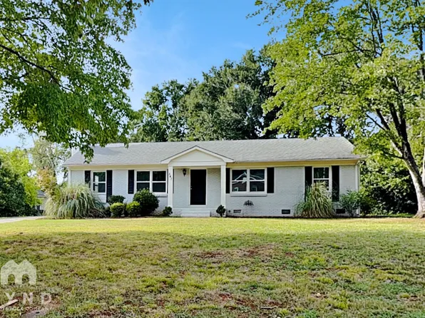 547 Whitethorn Dr, Gastonia, NC 28054
