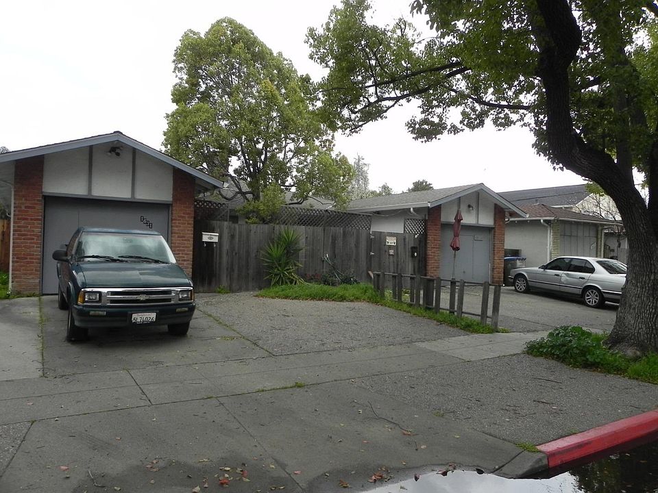 2nd image of 1631 San Tomas Aquino Rd