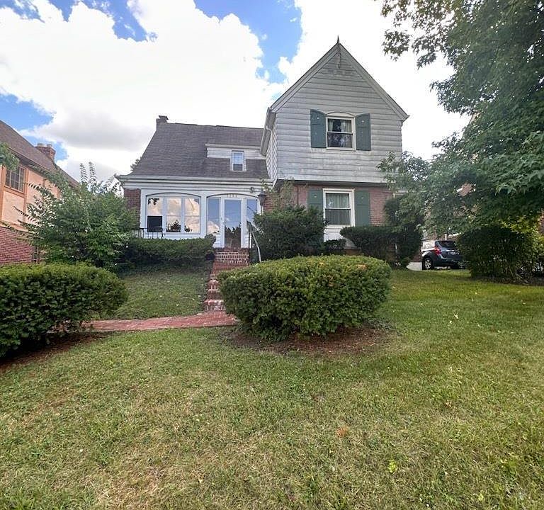 1st image of 1111 Sunnyslope Dr