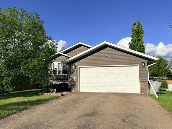 205 4th St W, Lashburn, SK S0M 1H0