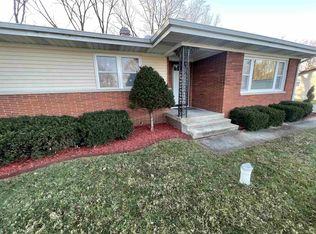 51185 Hollyhock Rd, South Bend, IN 46637