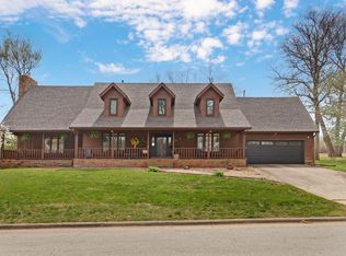 4072 E Linwood Street, Springfield, MO 65809