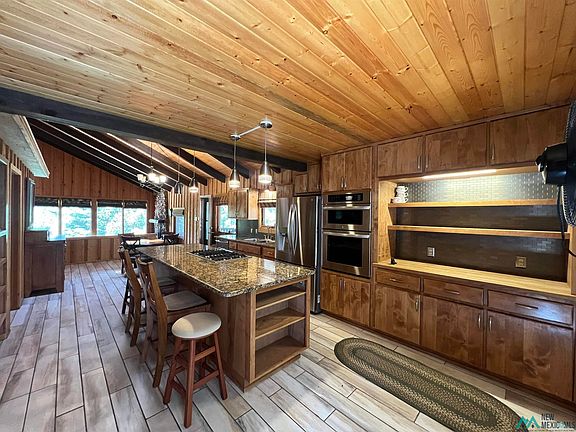 3rd image of 21 Alta Vista Dr