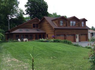 35 Smokey Ridge Rd, Plattsburgh, NY 12901