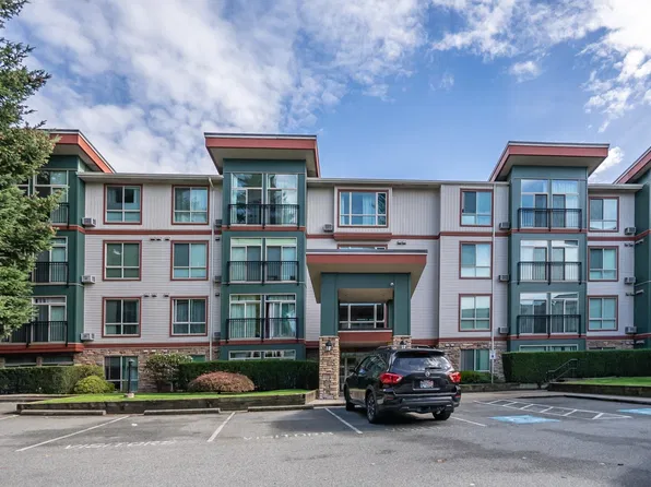 33485 Fraser St #207, Abbotsford, BC V2S 1X8