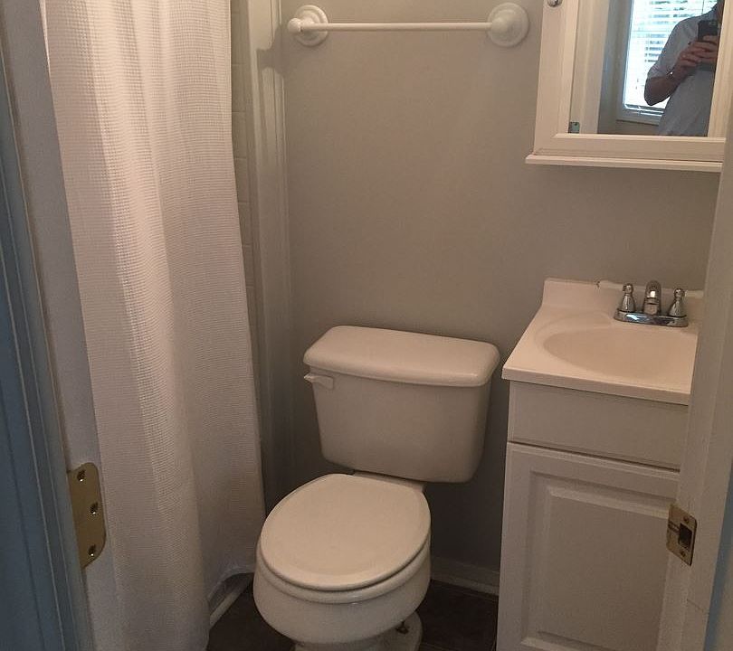 2nd image of 538 Hathorn Rd
