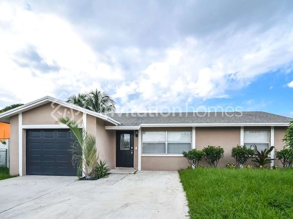 479 NW 19th Ct