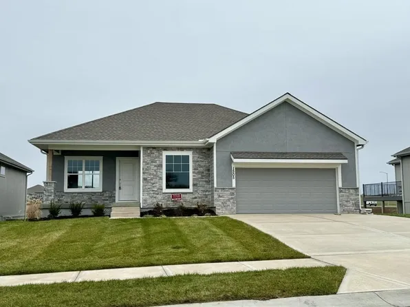 1505 N 157th Ter, Basehor, KS 66007