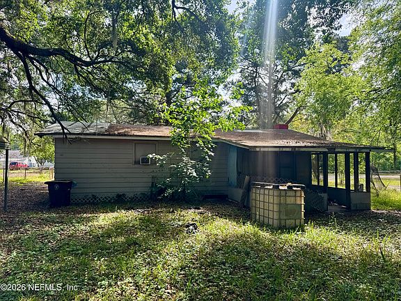 3rd image of 6228 BLUEBIRD Road
