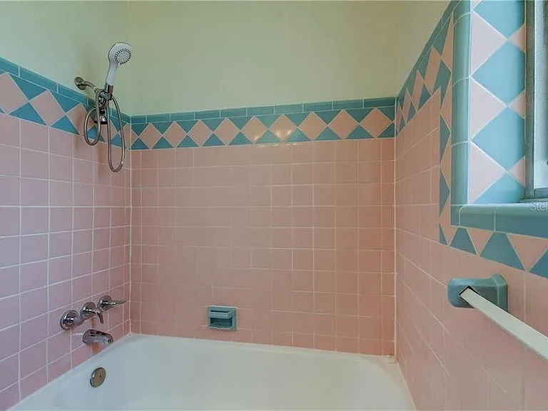 401 S Orion Ave — Photo 19