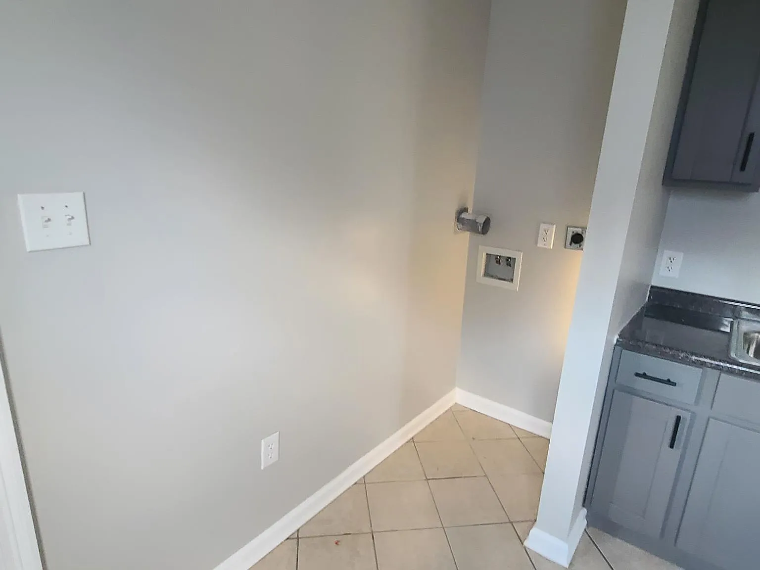 2233 Humanity St — Photo 3