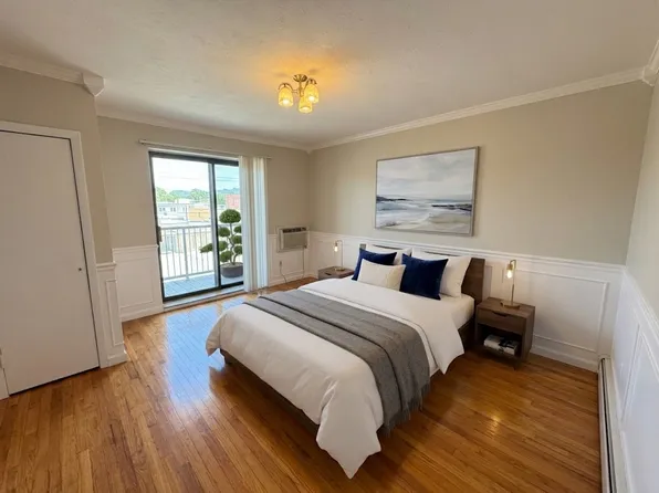 116 Spring St APT B7, Boston, MA 02132