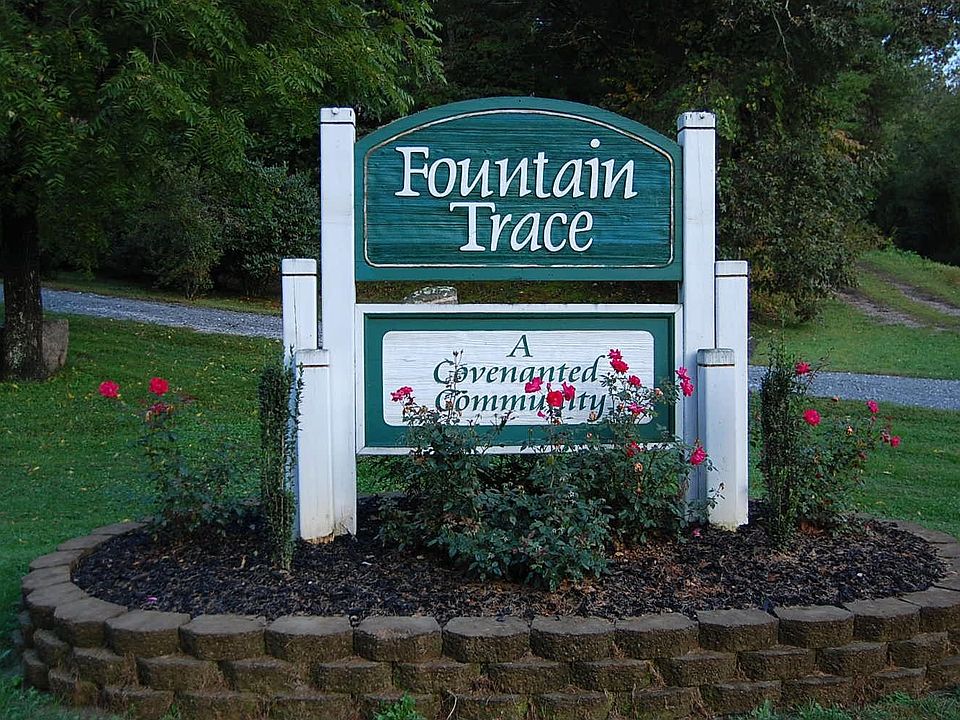 Fountain Trace Entrance