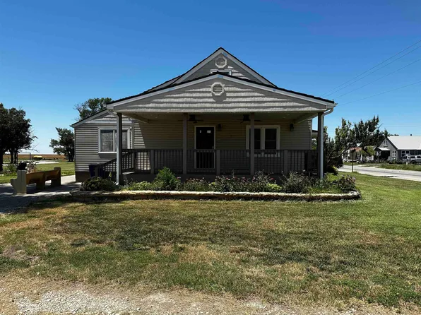 701 Ash St, Palco, KS 67657