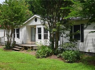 1070 Oliver Ln, Westfield, NC 27053