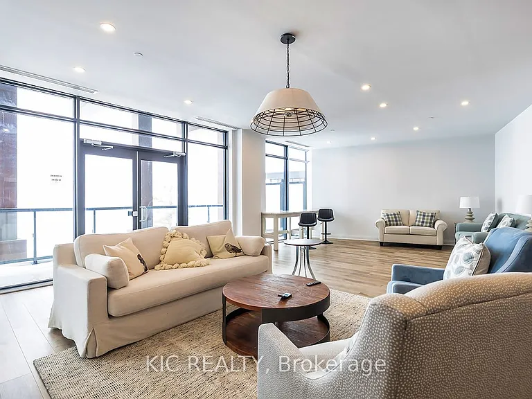99 Louisa St #307 — Photo 31