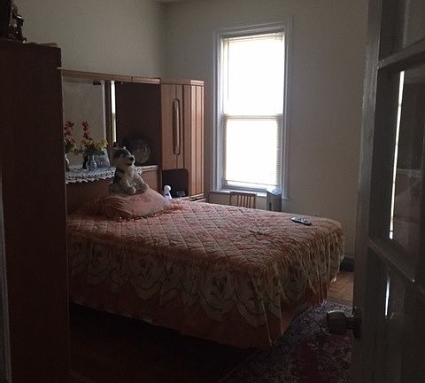 4th image of 1357 Harrod Ave