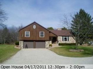 2278 Westline Rd, Green Bay, WI 54313