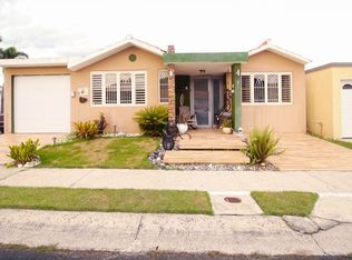 E Sixteen Rosal St, Gurabo, PR 00778