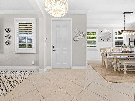 5th image of 154 BANDON Lane