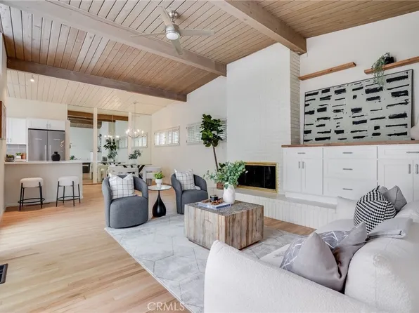 474 Oak St, Laguna Beach, CA 92651