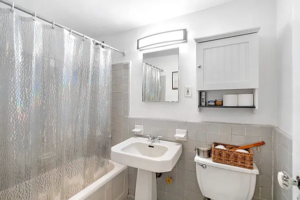 Sold by Compass | media 5