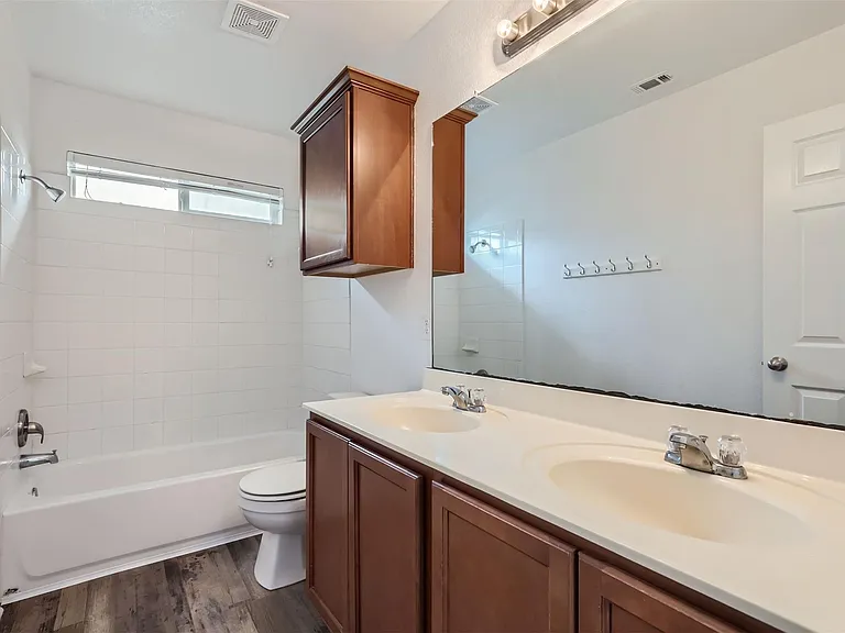 131 Lavaca Loop — Photo 23