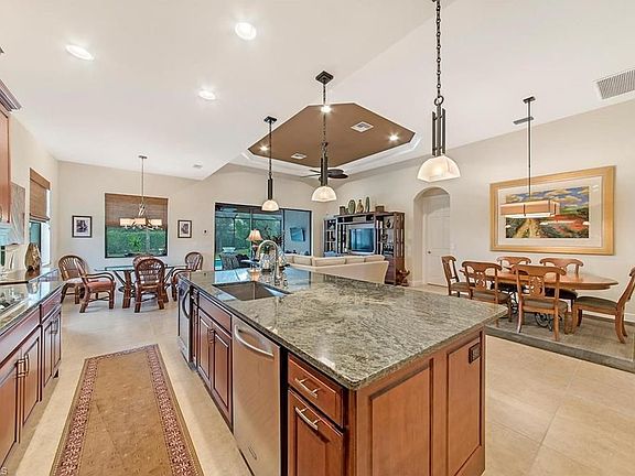 5th image of 28535 San Amaro Dr