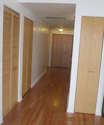 5th image of 5 E 14th Pl APT 1708