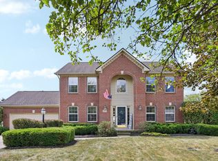 8271 Chateau Ln, Westerville, OH