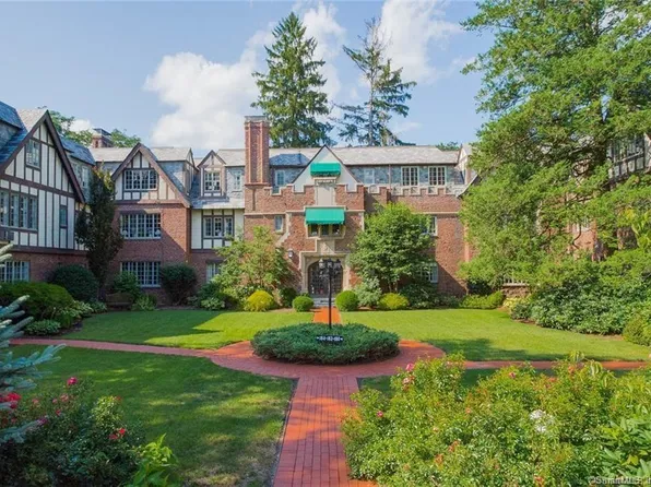 182 Fern Street #2-6, West Hartford, CT 06119