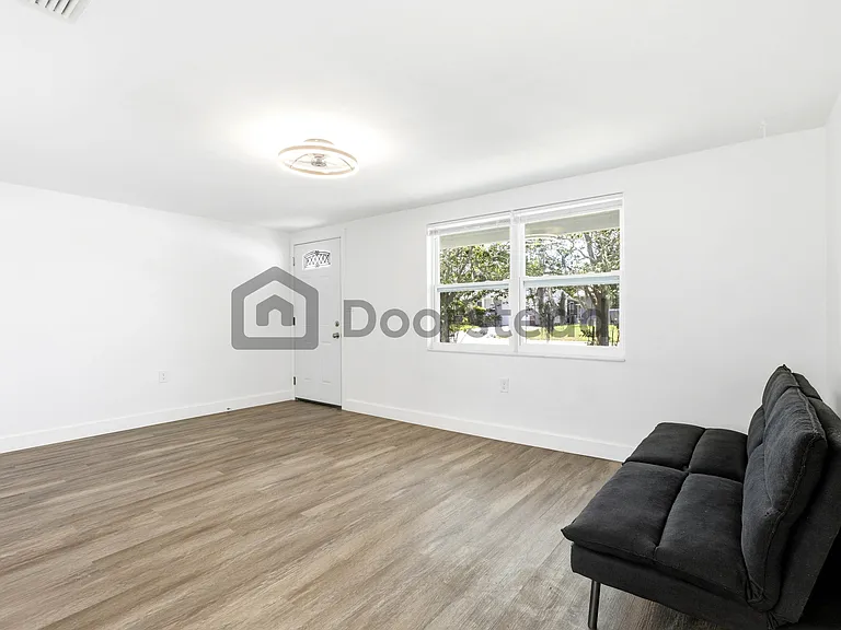 5053 Springland Dr — Photo 10