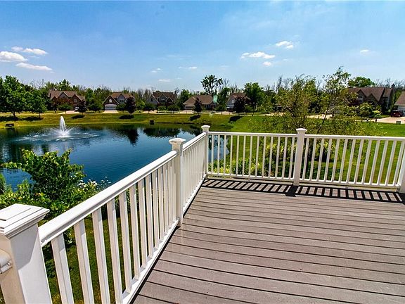 3rd image of 113 Fox Pointe Dr