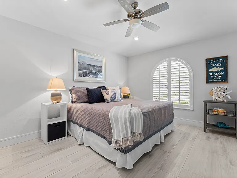 5968 Carol Ct — Photo 11