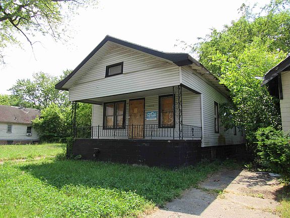 12359 Roselawn