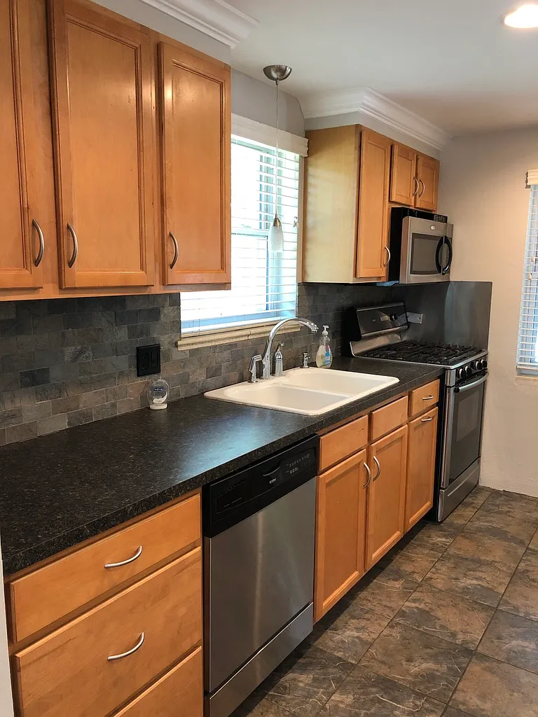 2 bed, 1500 sqft, $3,000 — Photo 4