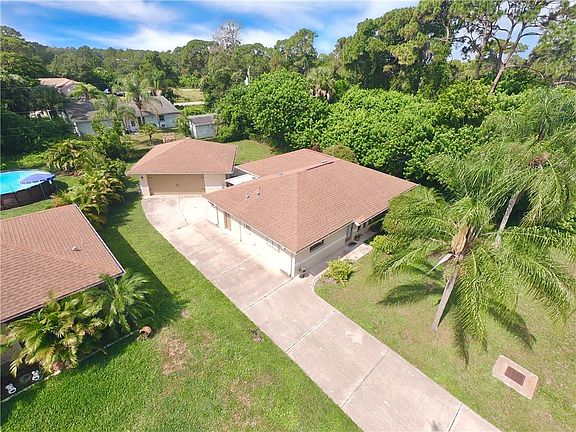 3rd image of 12317 Alta Mira St