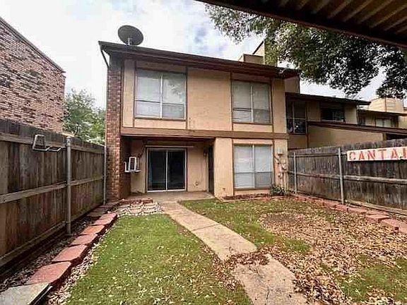 4th image of 2009 Warnford Pl