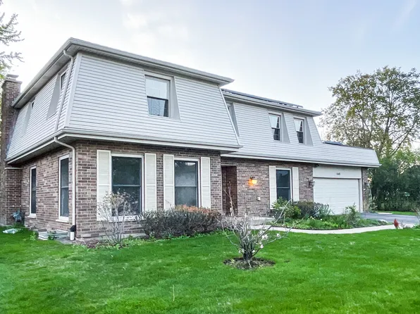 1640 Barry Ln, Glenview, IL 60025