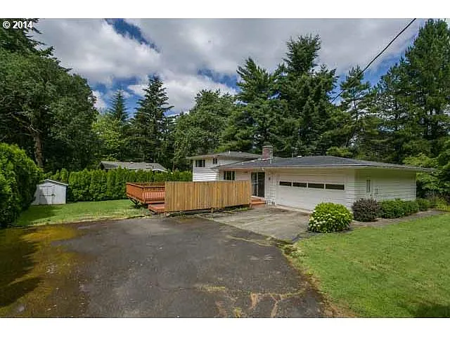 2604 Glen Haven Rd photo 1