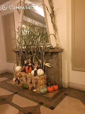 Rented by Compass | media 31