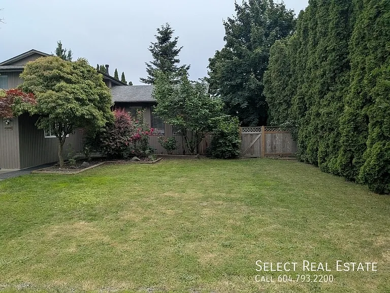 45086 Stevenson Rd — Photo 2