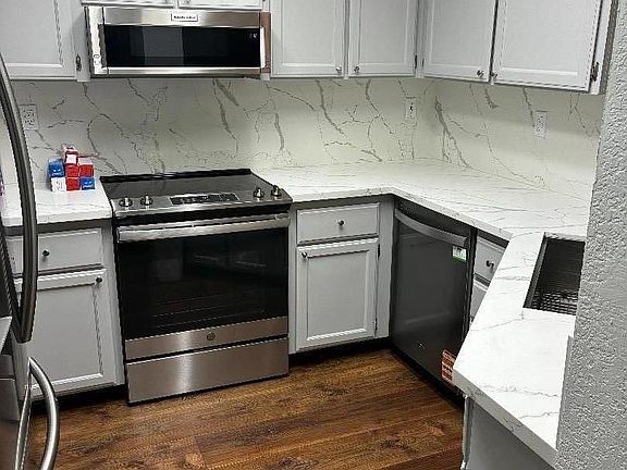 2nd image of 25495 Southwick Dr APT 103