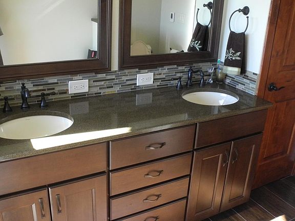 Master Bath His/Her Sinks