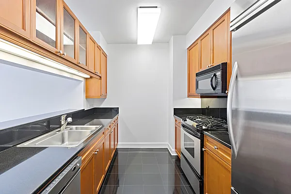 Rented by Nest Seekers International | media 20