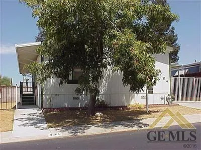 9304 Eastwind Cir photo 1