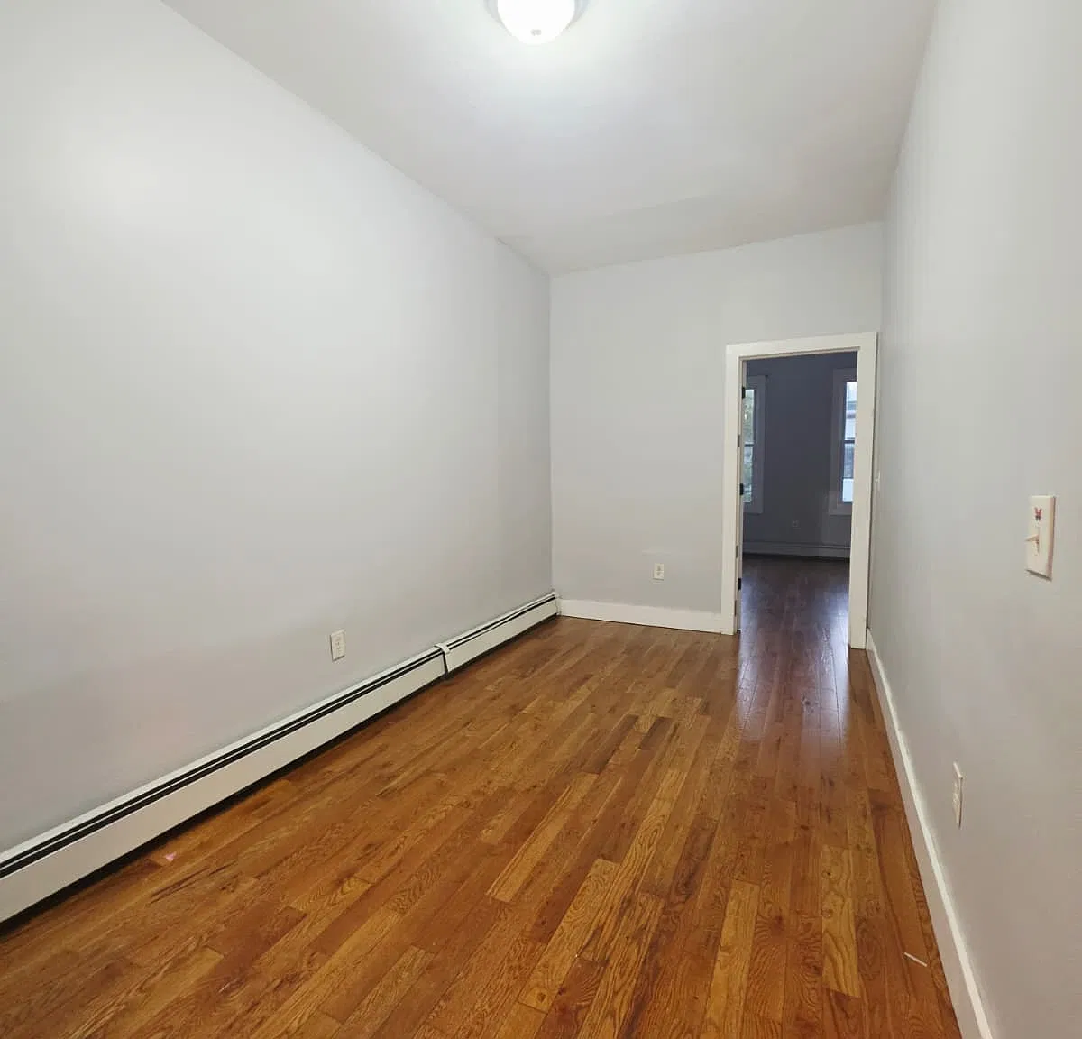 2 bed, 800 sqft, $1,995 — Photo 3