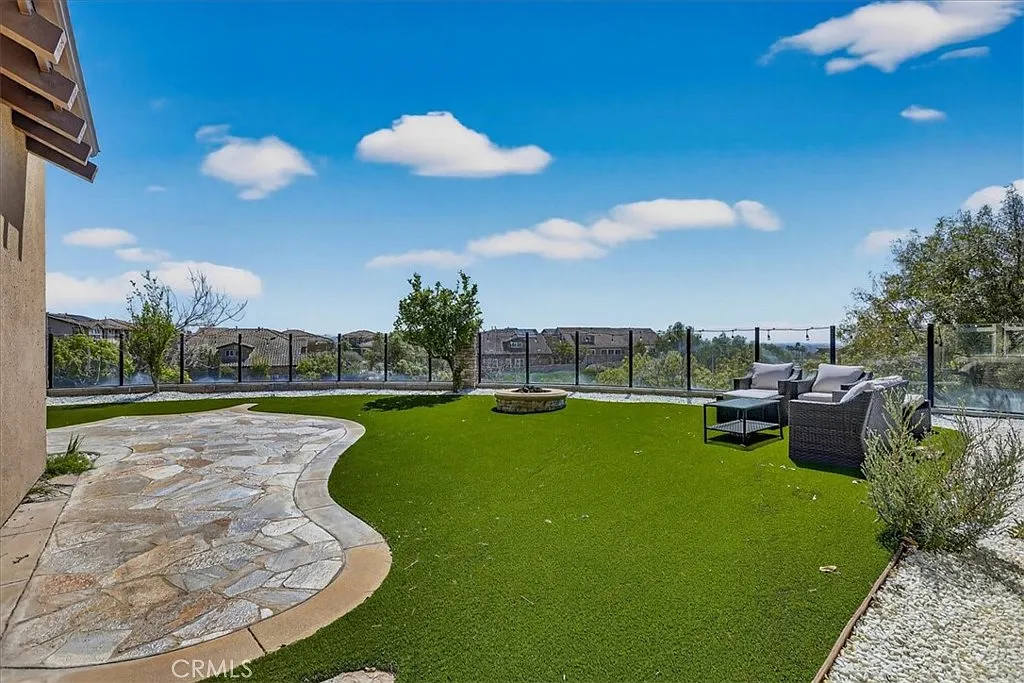 5 bed, 5.5 bath, 3457 sqft, $7,500 — Photo 4
