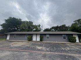 2834 Cedar Cir, Killeen, TX